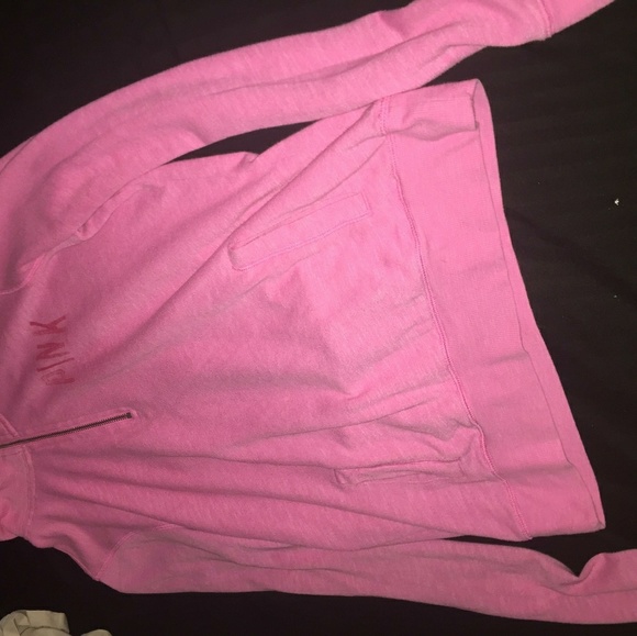 Victoria Secret PINK Pullover - Picture 4 of 4